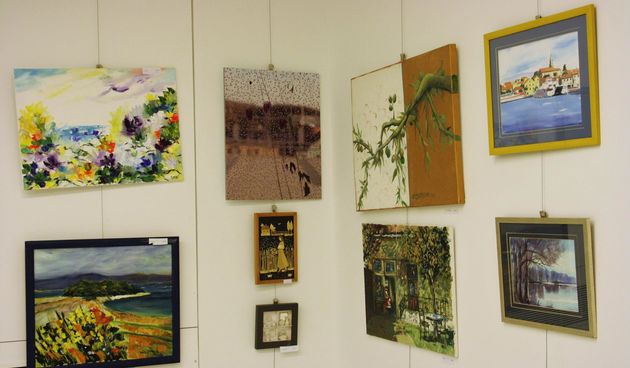 Humanitarno prodajna izložba umjetnina za liječenje Darije Šimunov