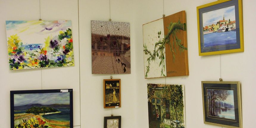 Humanitarno prodajna izložba umjetnina za liječenje Darije Šimunov Humanitarno prodajna izložba umjetnina za liječenje Darije Šimunov