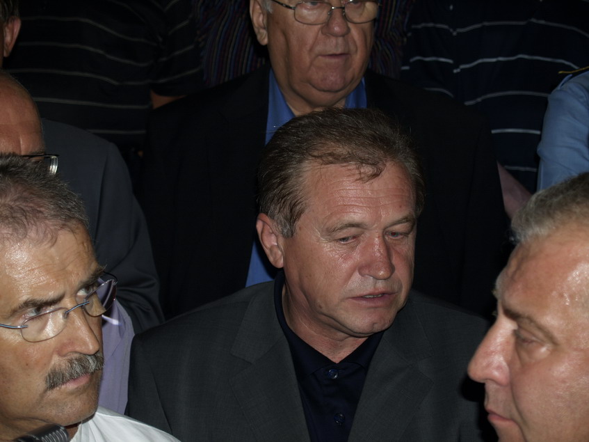 Sanader u posjeti ozljedjenim vatrogascima