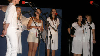 SUKOSAN, 13.08.2007. Trke tovarov, Noc svicarenja, klape Zapivajmo Kasijanu, vatromet
– zenska klapa Burin Biograd