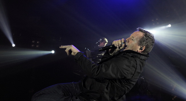 Split, 131109.
Skotski band Simple Minds odrzao je koncert u splitskoj Spaladium Areni. 
Kao predgrupa nastupio je trio Vlatko Stefanovski.
Foto: Jadran Babic / CROPIX