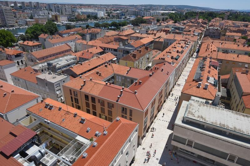 Pogled sa zvonika zadarske katedrale sv. Stošije, Foto: Dino Stanin/PIXSELL