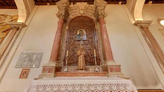 Katedrala sv. Stosije. Danasnja katedrala je trobrodna romanicka gradjevina, ujedno i najveca crkva u Dalmaciji. Unutrasnjost katedrale je monumentalna. Photo: Dino Stanin/PIXSELL