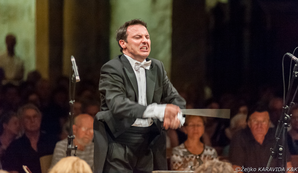 55. Glazbene večeri u Sv. Donatu: Koncert Zadarskog komornog orkestra i Romana Simovića, foto: Željko Karavida 55. Glazbene večeri u Sv. Donatu: Koncert Zadarskog komornog orkestra i Romana Simovića, foto: Željko Karavida