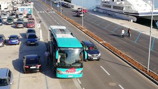 Svakodnevne situacije zadarskom na poluotoku: prometne nevolje zbog lošeg rješenja ukrcajno/iskrcajnih mjesta za turističke autobuse