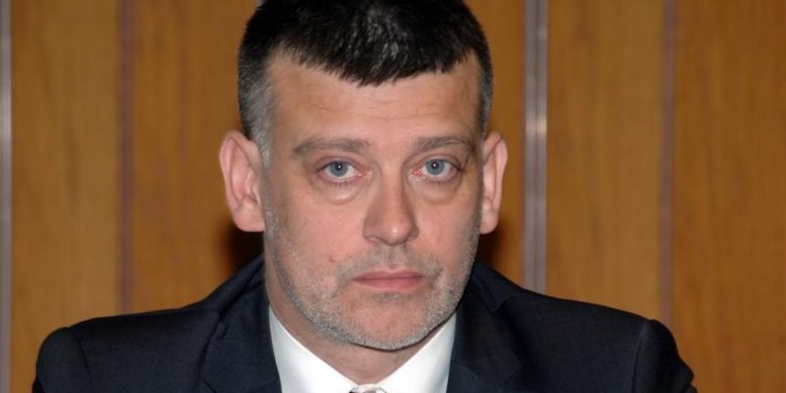 U tvrtki Hittner bilo je svecano potpisivanje ugovora izmedju Hrvatskih suma d.o.o. i SG Leasinga povodom kupnje 33 sumska zglobna traktora. Svecanom potpisivanju ugovora nazocio je i ministar poljoprivrede, Tihomir Jakovina, koji je skupa s predsjedniko U tvrtki Hittner bilo je svecano potpisivanje ugovora izmedju Hrvatskih suma d.o.o. i SG Leasinga povodom kupnje 33 sumska zglobna traktora. Svecanom potpisivanju ugovora nazocio je i ministar poljoprivrede, Tihomir Jakovina, koji je skupa s predsjedniko