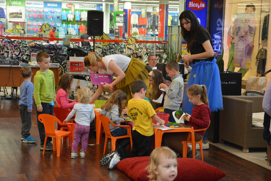 Supernova: Vesela subota 26. travnja 2014. Foto: Iva Perinčić Supernova: Vesela subota 26. travnja 2014. Foto: Iva Perinčić