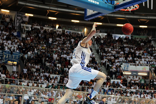 Najbolji navijači na svitu na utakmici Zadar-Cibona, Foto: Mia Čop Najbolji navijači na svitu na utakmici Zadar-Cibona, Foto: Mia Čop