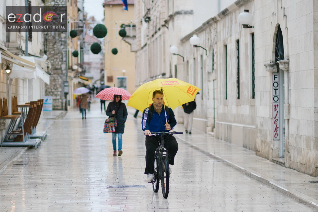 Đir po gradu, četvrtak 30. studenog 2017. Đir po gradu, četvrtak 30. studenog 2017.