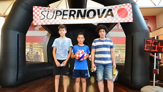 Supernova: Nogometno ludilo i izvlačenje dobitnika automobila Audi A1 Supernova: Nogometno ludilo i izvlačenje dobitnika automobila Audi A1