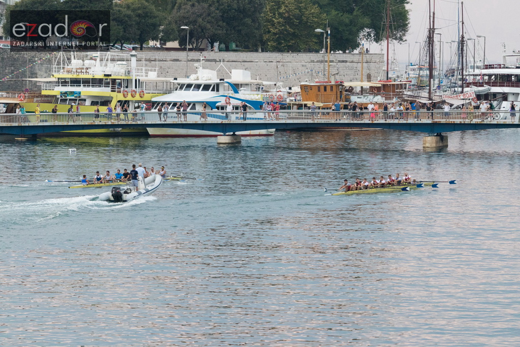 6. “Jadranov veslački dvoboj” osmeraca u uvali Jazine 6. “Jadranov veslački dvoboj” osmeraca u uvali Jazine