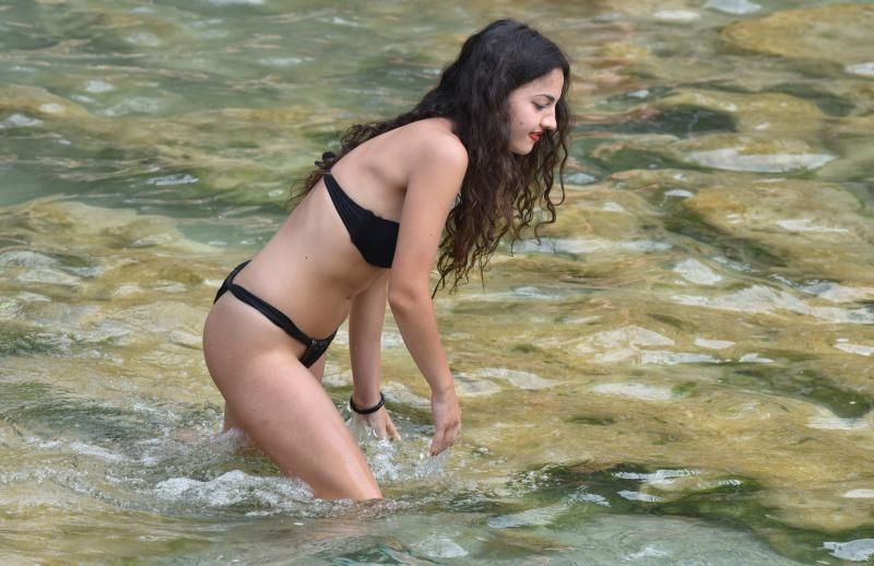 Lijepe djevojke iz cijeloga svijeta okupirale Nacionalni Park Krku. Photo: Hrvoje Jelavić/PIXSELL Lijepe djevojke iz cijeloga svijeta okupirale Nacionalni Park Krku. Photo: Hrvoje Jelavić/PIXSELL