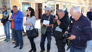 Na zadarskom Narodnom trgu najavljen Virski maraton 2016. Foto: Kažimir Škrbić/Virski list Na zadarskom Narodnom trgu najavljen Virski maraton 2016. Foto: Kažimir Škrbić/Virski list
