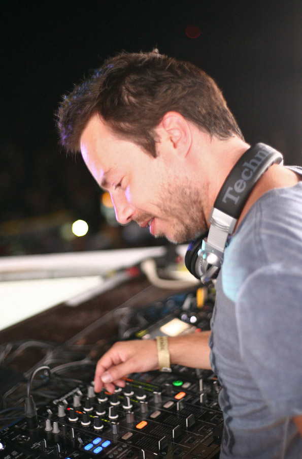 Prva večer Enter Festivala 2011, Foto: Tomislav Čubelić Prva večer Enter Festivala 2011, Foto: Tomislav Čubelić