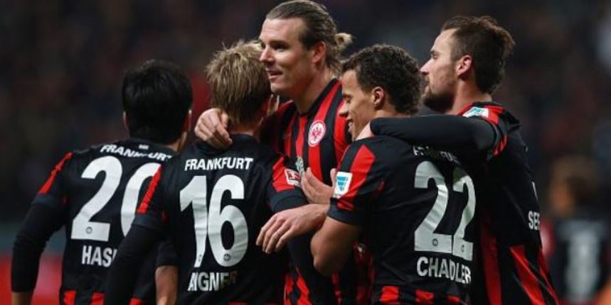 Eintracht Frankfurt, foto: Flares and Fußball @FlaresFussball Eintracht Frankfurt, foto: Flares and Fußball @FlaresFussball