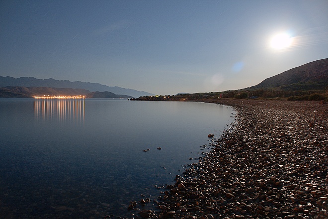 Image 1208359 (auto)