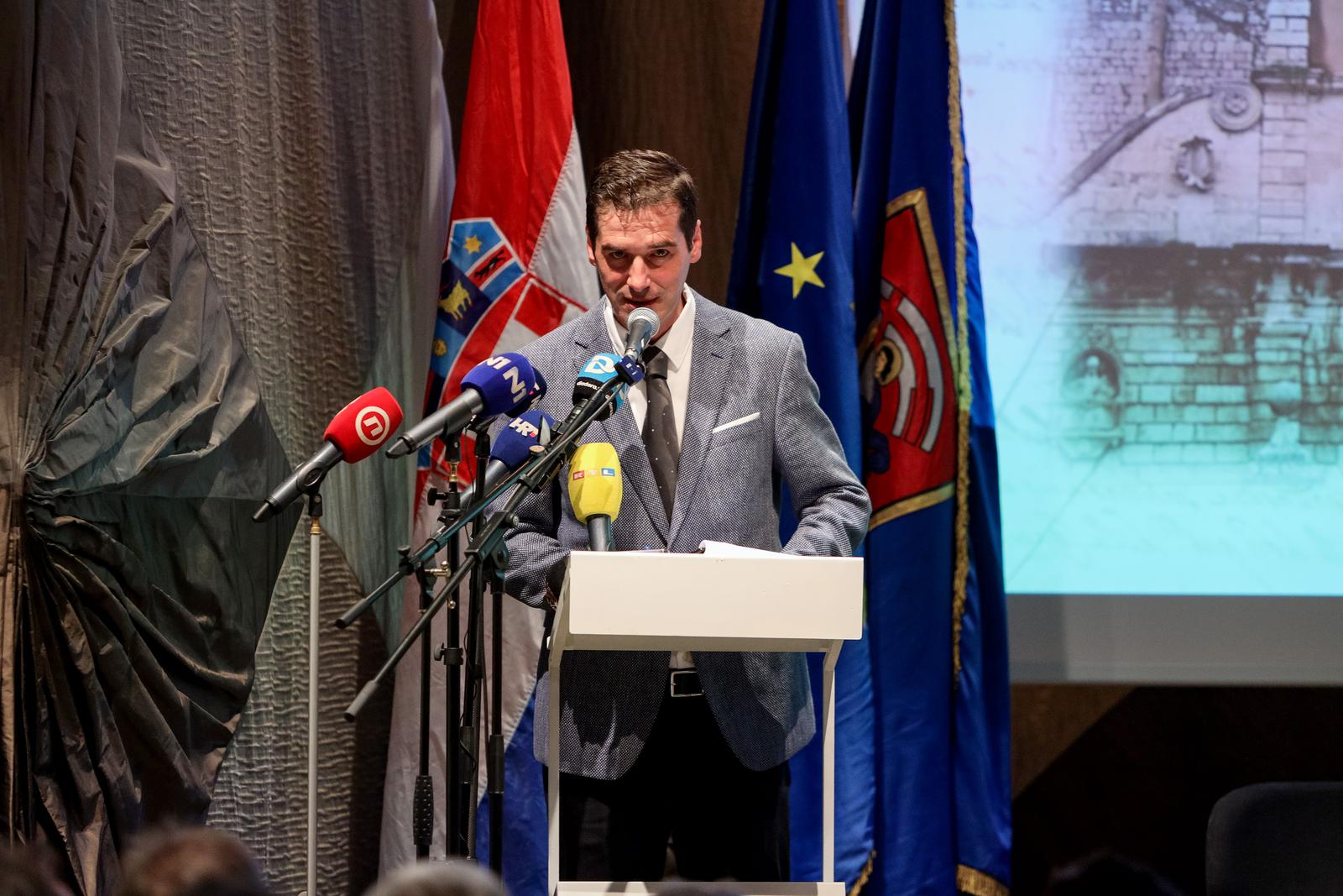 Svečana akademija povodom obilježavanja 400. obljetnice utemeljenja Državnog arhiva Svečana akademija povodom obilježavanja 400. obljetnice utemeljenja Državnog arhiva