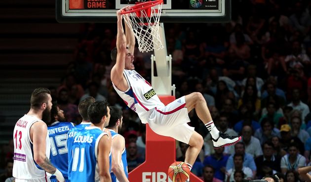 Zakucavanje Nikole Kalinića, foto: fiba