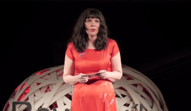 Birgitta Jonsdottir, Foto: youtube screenshot