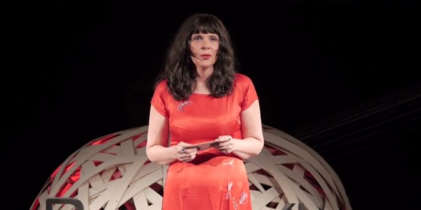 Birgitta Jonsdottir, Foto: youtube screenshot Birgitta Jonsdottir, Foto: youtube screenshot
