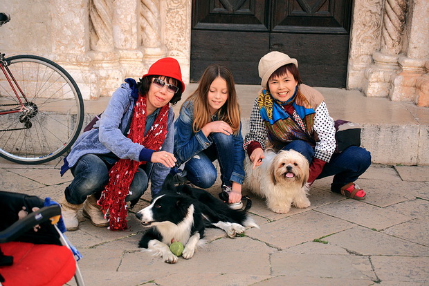 Skitnja gradom 25. ožujka 2014. Foto: Roberto Lerga Skitnja gradom 25. ožujka 2014. Foto: Roberto Lerga