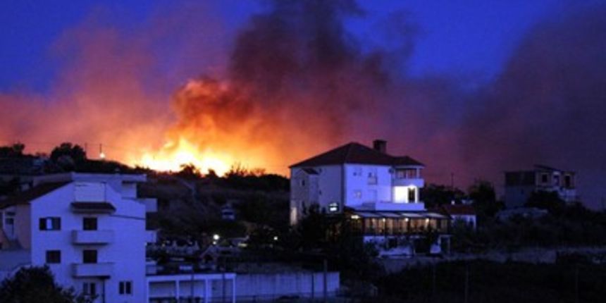 Požar Žnjan, foto: Leo Nikolić/tportal Požar Žnjan, foto: Leo Nikolić/tportal