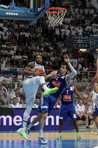 Finale doigravanja, 2. utakmica: KK Zadar – KK Cibona 76-92