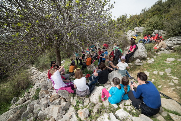 Drugi Planinarski pohod “Hajdemo do Vrane” 2. travnja 2016. Foto: Vinko Pešić