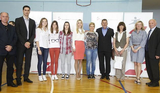 “Vrtim zdravi film”: OŠ Smiljevac najbolji u sportu