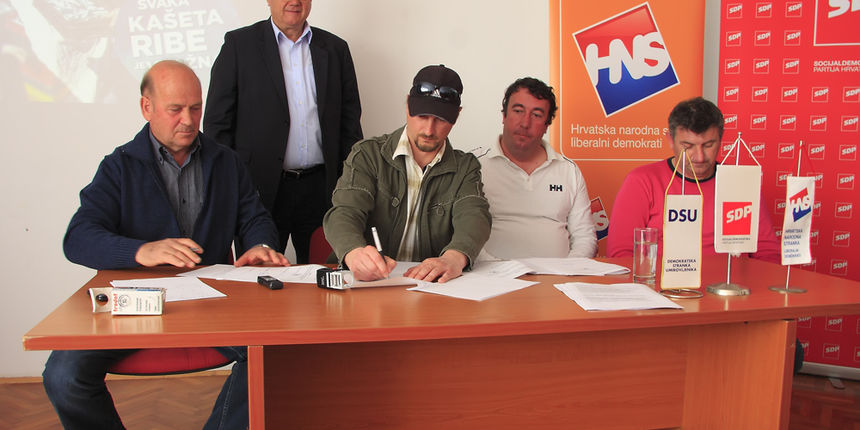 Duško Vidov kandidat koalicije SDP-HNS-HSLS-DSU za načelnika općine Kali Duško Vidov kandidat koalicije SDP-HNS-HSLS-DSU za načelnika općine Kali