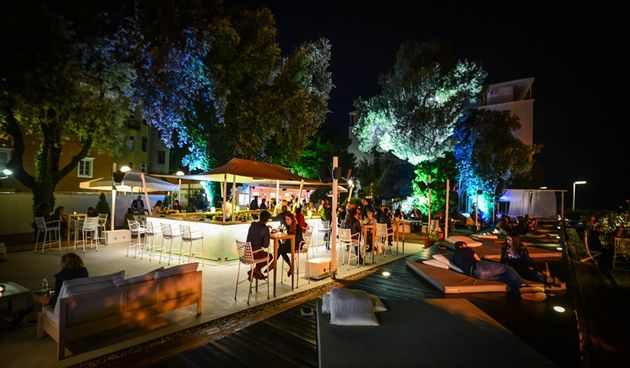 Djelić atmosfere s otvorenja 13. sezone The Garden Lounge bara u Zadru