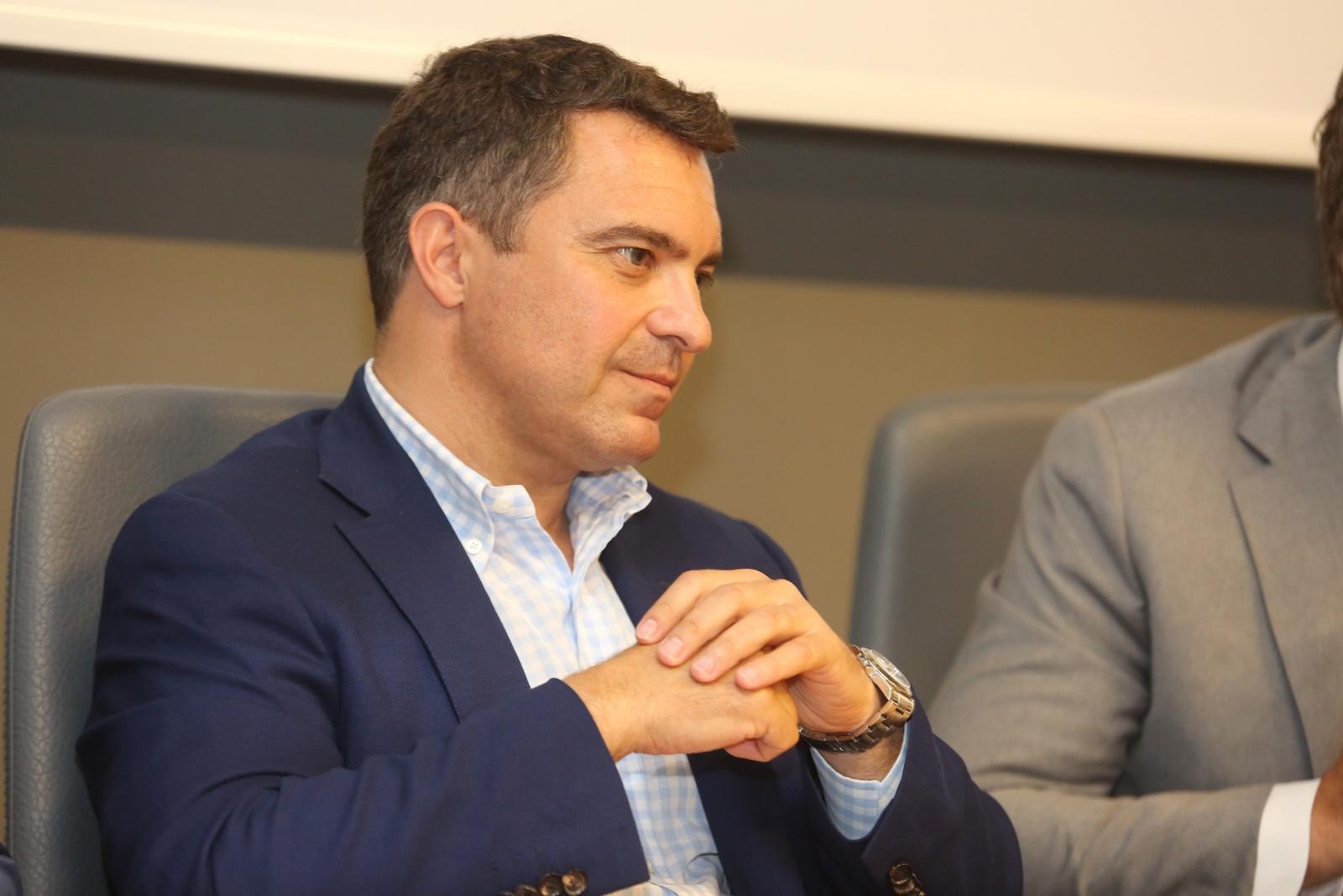 INA i Dogus grupa donirali 200 tisuća kuna Općoj bolnici INA i Dogus grupa donirali 200 tisuća kuna Općoj bolnici