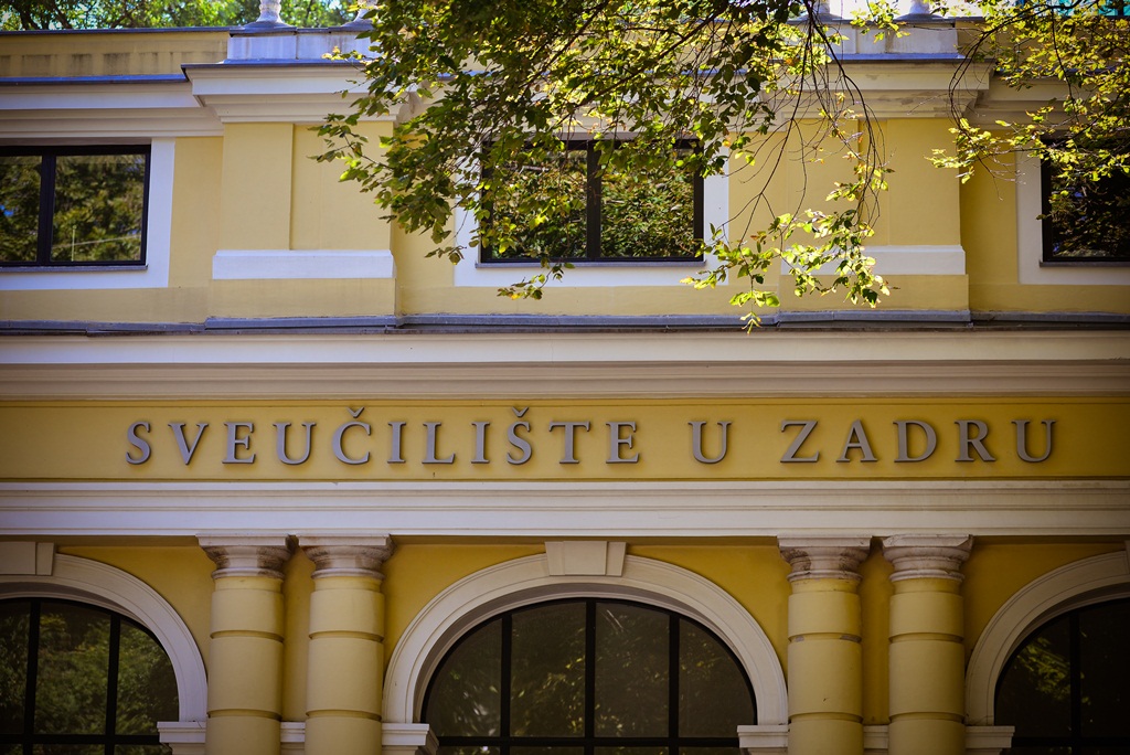 Sveučilište u Zadru. Subotnja šetnja najlipšom rivom i poluotokom. Foto: Iva Perinčić Sveučilište u Zadru. Subotnja šetnja najlipšom rivom i poluotokom. Foto: Iva Perinčić