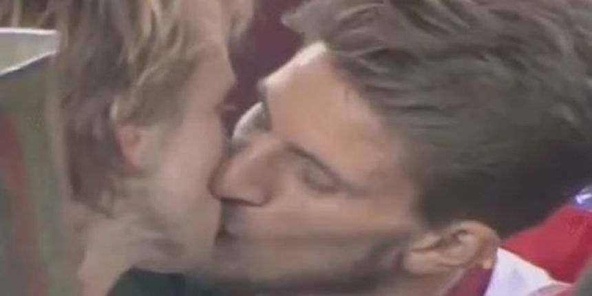 Ivan Rakitić i Daniel Carrico, sreenshot: Youtube Ivan Rakitić i Daniel Carrico, sreenshot: Youtube