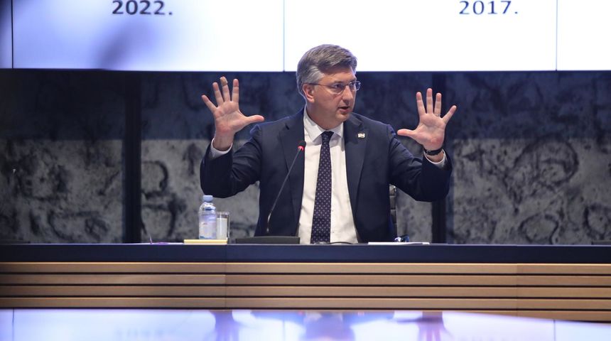 Vlada je predstavila novu poreznu reformu Vlada je predstavila novu poreznu reformu