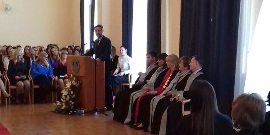 Obljetnica, sveučilište Obljetnica, sveučilište