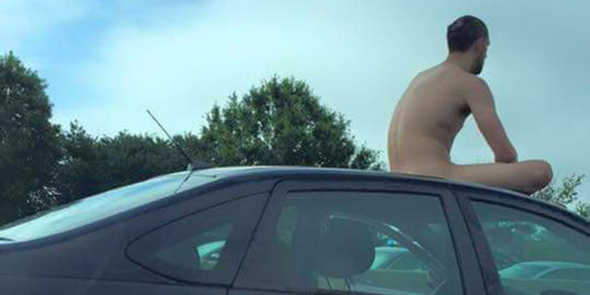 Gol na krovu automobila Gol na krovu automobila