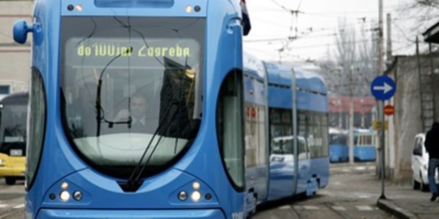 tramvaj – Crotram (foto: Ankica Vrdoljak / CROPIX)