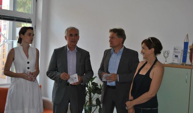 Centar nezavisne kulture b.hive