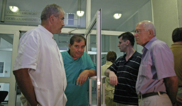 Unesreceni vatrogasci – Politicari dosli u posjet