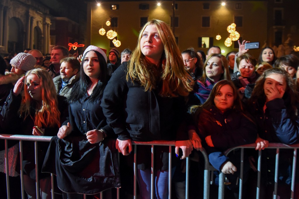 Spektakularni doček Nove 2017. godine na zadarskom Popuotoku Spektakularni doček Nove 2017. godine na zadarskom Popuotoku