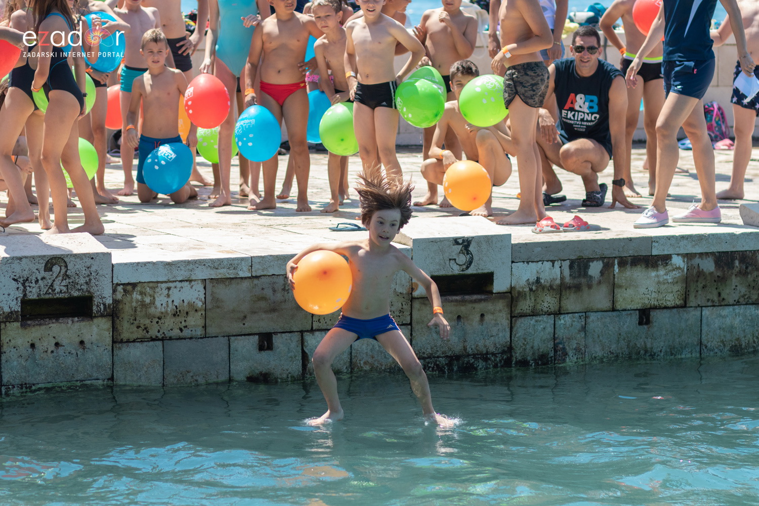 Meta feštica od balona i Ballon Jump