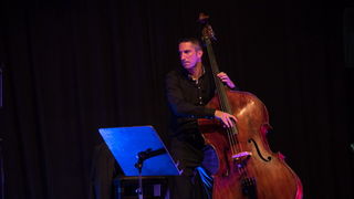 Veličanstvena Amira Medunjanin oduševila Zadrane u klubu Arsenal. Foto: Vinko Pešić Veličanstvena Amira Medunjanin oduševila Zadrane u klubu Arsenal. Foto: Vinko Pešić