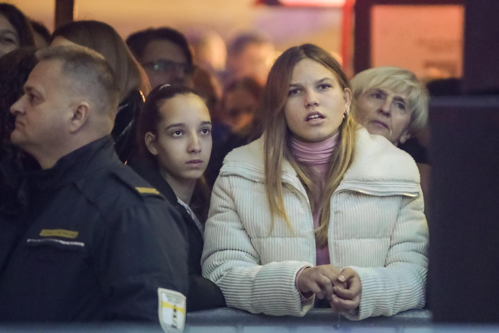 Koncertom grupe Dalmatino otveron Advent u Zadru 2022. Koncertom grupe Dalmatino otveron Advent u Zadru 2022.