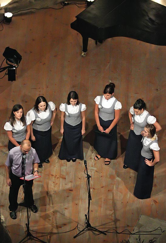 Image 1082937 (auto) Image 1082937 (auto)