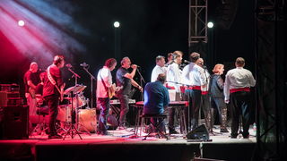 Zorica Kondža i klapa Cambi @ bazen Ilirije u Biogradu