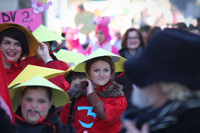 Karnevalić Radija 057, 16. veljače 2012, Foto: Saša Čuka Karnevalić Radija 057, 16. veljače 2012, Foto: Saša Čuka