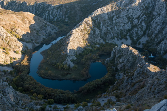 Đir do kraških ljepotica Krupe i Zrmanje, Foto: Vinko Pešić Đir do kraških ljepotica Krupe i Zrmanje, Foto: Vinko Pešić