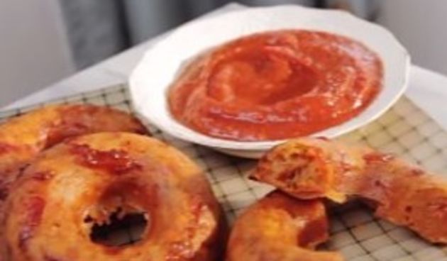 Odličan video recept: Napravite pizza doughnute!