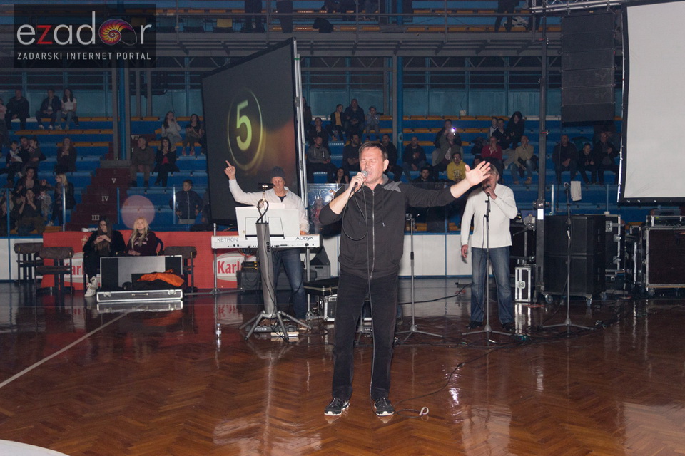 Humanitarno gledanje utakmice Zadar-Cibona u Jazinama Humanitarno gledanje utakmice Zadar-Cibona u Jazinama